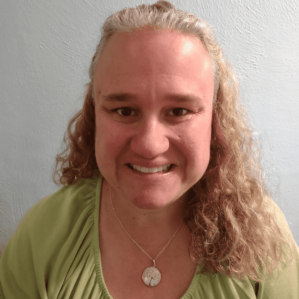 Alumni Spotlight Christine Delo M S W 04 Office Of Alumni Relations alumni-spotlight-christine-delo-m-s-w-04-office-of-alumni-relations