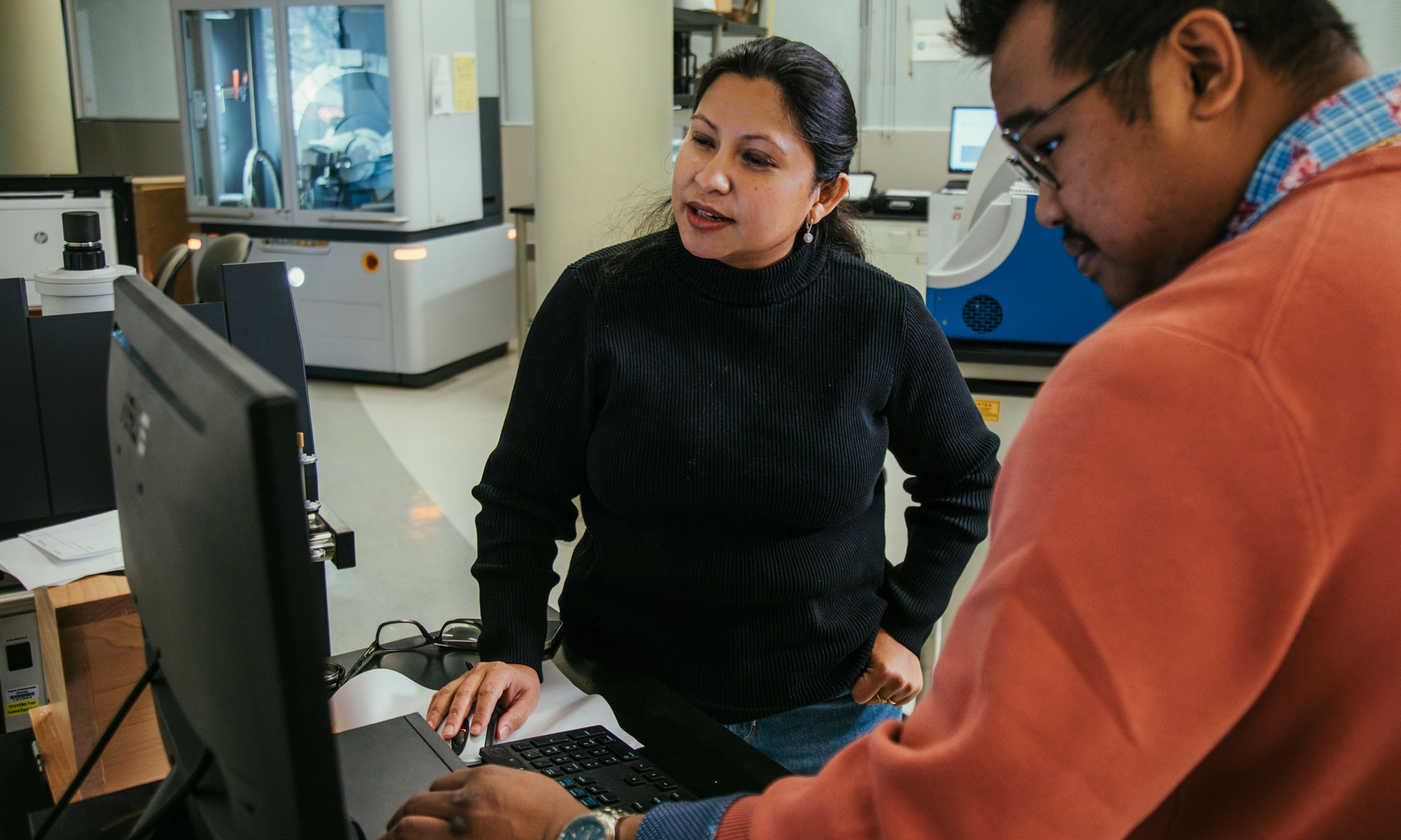 Radhika Barua, Ph.D., assistant professor in the Department of Mechanical and Nuclear Engineering works with graduate student Anthony Duong at the Nanomaterials Core Characterization Facility.