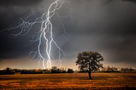 Can Lightning Strike the Same Place Twice? | Britannica