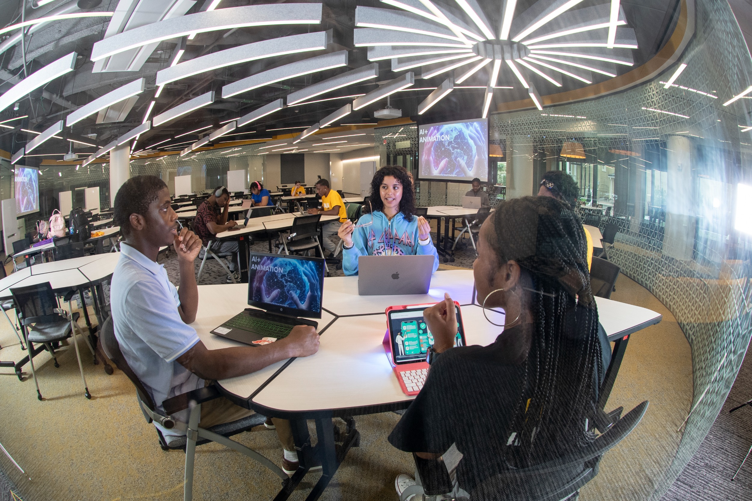 students participate in a computer lab activity